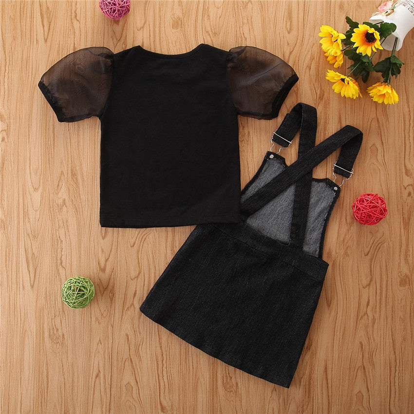 Girls' Short-sleeved Suit Puff Sleeve Black T-shirt Denim Suspender Skirt Fashionable