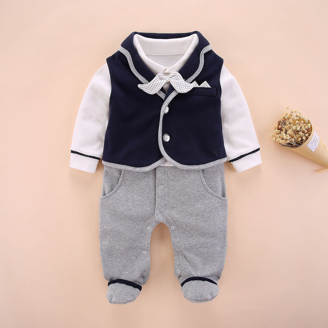 Baby boy's long-sleeved footsuit