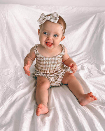 Baby Sleeveless Lace Sling Top Bread Pants Headband Three Piece Set