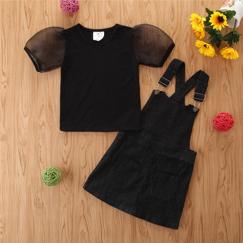 Girls' Short-sleeved Suit Puff Sleeve Black T-shirt Denim Suspender Skirt Fashionable